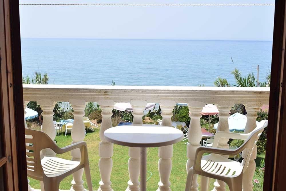 Sunset Bay Studios Ágios Geórgios Extérieur photo